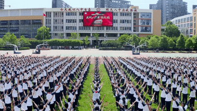 1713163583754769.gif 640 (1).gif