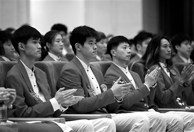 图片关键词